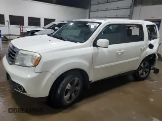 2015 Honda Pilot SE with VIN 5FNYF4H34FB018518, listed as a Copart auction lot 60899635 with 110,151 mi miles and Salvage title. Bid and sale history available at DreamBid. Image 1.