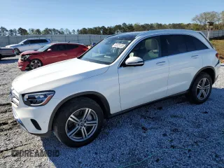 2022 Mercedes-Benz GLC 300 with VIN W1N0G8EB1NV380845, listed as a Copart auction lot 50325135 with 32,894 mi miles and Salvage Title. Bid and sale history available at DreamBid. Image 1.
