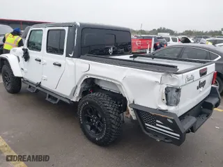 2021 Jeep Gladiator Willys with VIN 1C6HJTAG1ML575474, listed as a IAAI auction lot 41439898 with 44,335 mi miles. Bid and sale history available at carsss.com. Image 3.
