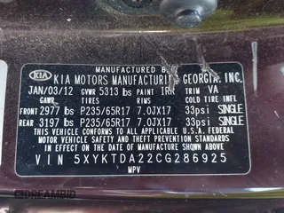 2012 Kia Sorento LX with VIN 5XYKTDA22CG286925, listed as a IAAI auction lot 41766103 with 163,522 mi miles. Bid and sale history available at carsss.com. Image 9.