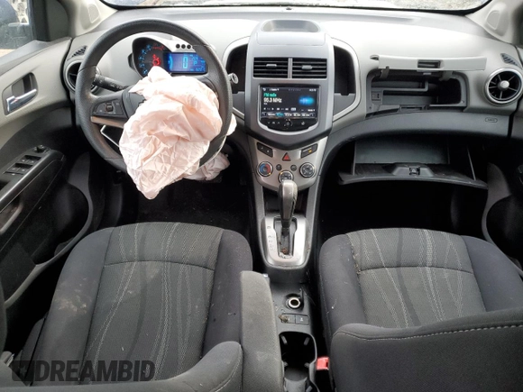 2013 Chevrolet Sonic LT with VIN 1G1JC6SB2D4158666, listed as a Copart auction lot 88226915 with 62,213 mi miles and Clean Title. Bid and sale history available at carsss.com. Image 8.