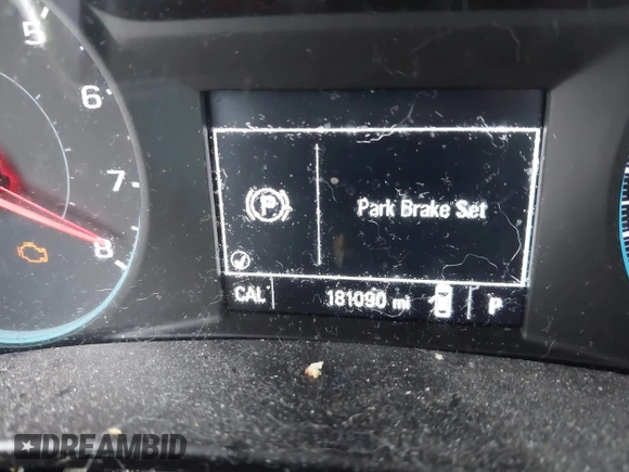 2018 Chevrolet Equinox LT with VIN 3GNAXSEV1JL111670, listed as a IAAI auction lot 41990995 with 181,090 mi miles and . Bid and sale history available at carsss.com. Image 15.