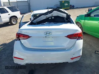 2019 Hyundai Accent SE with VIN 3KPC24A39KE044841, listed as a IAAI auction lot 41262578 with 78,272 mi miles. Bid and sale history available at carsss.com. Image 17.