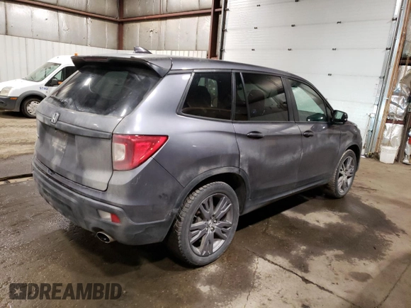2020 Honda Passport EX-L with VIN 5FNYF7H55LB000561, listed as a Copart auction lot 52014515 with 51,954 mi miles and Clean Title. Bid and sale history available at DreamBid. Image 3.