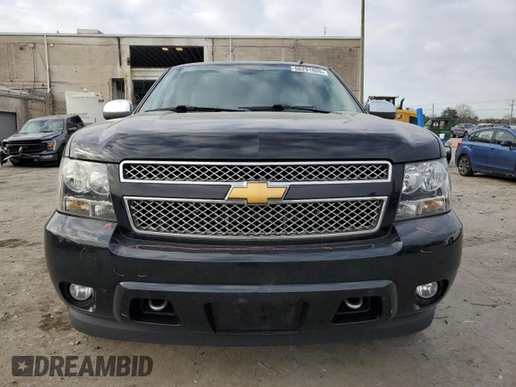 2012 Chevrolet Tahoe LTZ with VIN 1GNSKCE02CR173734, listed as a Copart auction lot 50291805 with 223,962 mi miles and Salvage title. Bid and sale history available at DreamBid. Image 5.