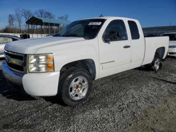 2008 Chevrolet Silverado 1500 Work Truck with VIN 1GCEC19C28Z117070, listed as a Copart auction lot 46615375 with 265,782 mi miles and Salvage Title. Bid and sale history available at carsss.com. Image 1.