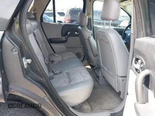 2004 Saturn VUE V6 with VIN 5GZCZ63424S819671, listed as a IAAI auction lot 42175800 with 227,149 mi miles and . Bid and sale history available at DreamBid. Image 8.