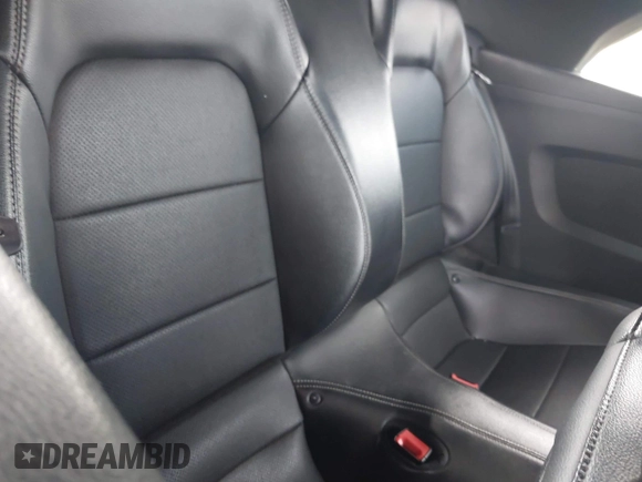 2020 Ford Mustang EcoBoost with VIN 1FATP8UH2L5119009, listed as a IAAI auction lot 42251261 with 80,725 mi miles and . Bid and sale history available at DreamBid. Image 8.