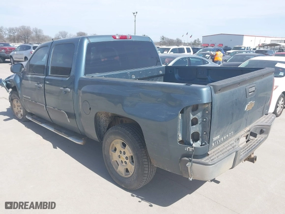2010 Chevrolet Silverado 1500 LT with VIN 3GCRCSE07AG256393, listed as a IAAI auction lot 41735987 with 157,543 mi miles. Bid and sale history available at carsss.com. Image 3.