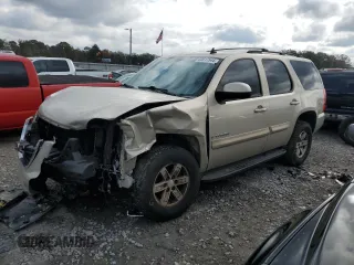 2009 GMC Yukon SLT w/4SB with VIN 1GKFC33019R128775, listed as a Copart auction lot 83617544 with 288,179 mi miles and Salvage Title. Bid and sale history available at carsss.com. Image 1.