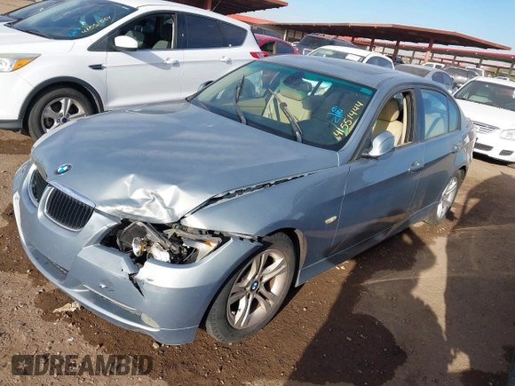 2008 BMW 3 Series 328xi z VIN WBAVC93518K039024, wystawiony jako IAAI lot #41551444 z przebiegiem 175 943 mil mil oraz . Historia ofert i sprzedaży dostępna na DreamBid. Obrazek 2.