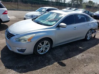 2013 Nissan Altima SL with VIN 1N4BL3AP0DC198036, listed as a IAAI auction lot 41995798 with 114,041 mi miles and . Bid and sale history available at DreamBid. Image 2.