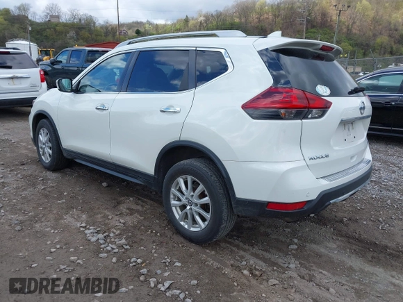 2019 Nissan Rogue SL with VIN 5N1AT2MV1KC809839, listed as a IAAI auction lot 42048435 with 96,300 mi miles and . Bid and sale history available at carsss.com. Image 3.