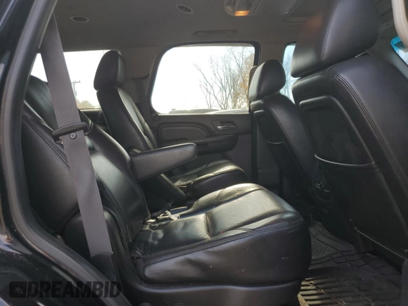 2011 GMC Yukon Denali with VIN 1GKS2EEF5BR197392, listed as a Copart auction lot 77253844 with 276,239 mi miles and Clean Title. Bid and sale history available at carsss.com. Image 11.