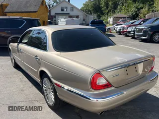 2005 Jaguar XJ VDP with VIN SAJWA82C35SG42371, listed as a Copart auction lot 72729114 with 168,430 mi miles and Clean Title. Bid and sale history available at carsss.com. Image 3.