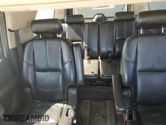 2007 Chevrolet Suburban LTZ with VIN 3GNFK16397G247722, listed as a Copart auction lot 57535675 with 160,571 mi miles and Clean title. Bid and sale history available at DreamBid. Image 10.