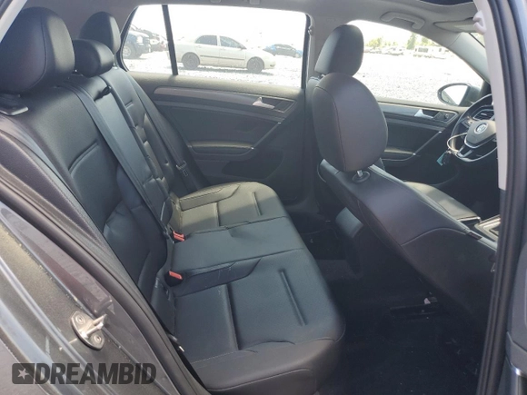 2018 Volkswagen Golf S с VIN 3VWG17AU0JM282951, выставлен на аукционе Copart как лот 54667125 с пробегом 82 218 миль миль и Списание • Salvage title. История ставок и продаж доступна на DreamBid. Изображение 10.