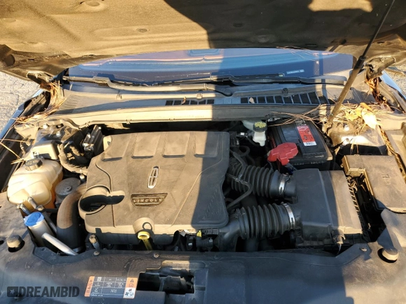 2017 Lincoln Continental Black Label with VIN 1LN6L9BC4H5628019, listed as a Copart auction lot 86786134 with 140,893 mi miles and Salvage Title. Bid and sale history available at carsss.com. Image 12.
