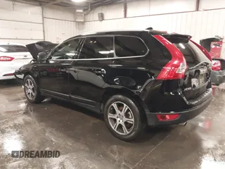 2012 Volvo XC60 3.0L с VIN YV4902DZ1C2288287, выставлен на аукционе IAAI как лот 40731566 с пробегом 77 125 миль миль и . История ставок и продаж доступна на DreamBid. Изображение 3.