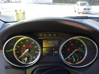 2011 Mercedes-Benz GL-Class GL 450 with VIN 4JGBF7BE9BA706482, listed as a IAAI auction lot 42183670 with 259,450 mi miles. Bid and sale history available at carsss.com. Image 7.