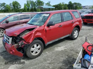 2011 Ford Escape XLS with VIN 1FMCU0C78BKC49112, listed as a Copart auction lot 60077575 with 225,712 mi miles and Salvage title. Bid and sale history available at DreamBid. Image 1.
