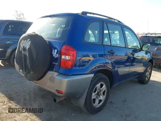 2005 Toyota RAV4 with VIN JTEHD20V956041158, listed as a IAAI auction lot 41981888 with 146,642 mi miles. Bid and sale history available at carsss.com. Image 4.