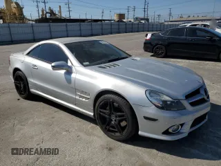 2009 Mercedes-Benz SL 550 z VIN WDBSK71F09F143733, wystawiony jako Copart lot #69045444 z przebiegiem 114 251 mil mil oraz Szkoda całkowita • Salvage title. Historia ofert i sprzedaży dostępna na DreamBid. Obrazek 4.