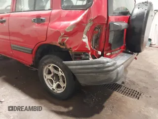 2001 Chevrolet Tracker z VIN 2CNBJ13C116953953, wystawiony jako IAAI lot #42107350 z przebiegiem 185 898 mil mil oraz . Historia ofert i sprzedaży dostępna na DreamBid. Obrazek 6.