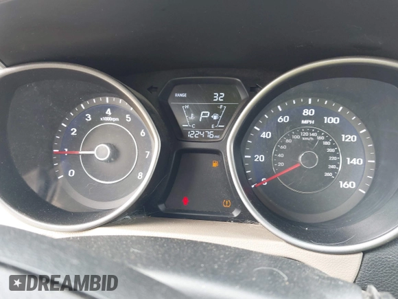 2016 Hyundai Elantra SE with VIN 5NPDH4AE8GH751419, listed as a IAAI auction lot 42547465 with 122,476 mi miles and . Bid and sale history available at DreamBid. Image 15.