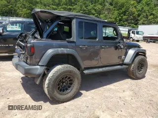2020 Jeep Wrangler Unlimited Sport Altitude with VIN 1C4HJXDN7LW224107, listed as a Copart auction lot 61435715 with 38,151 mi miles and Salvage title. Bid and sale history available at DreamBid. Image 3.
