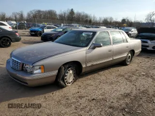 1998 Cadillac DeVille with VIN 1G6KD54Y2WU787306, listed as a Copart auction lot 47535825 with 0 mi miles and Salvage Title. Bid and sale history available at carsss.com. Image 1.