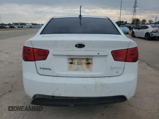 2010 Kia Forte LX with VIN KNAFT4A28A5140601, listed as a Copart auction lot 42902315 with 0 mi miles and Salvage Title. Bid and sale history available at carsss.com. Image 6.