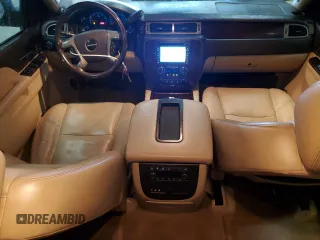 2010 GMC Yukon XL Denali with VIN 1GKUKMEF6AR225203, listed as a Copart auction lot 72700704 with 249,050 mi miles and Clean Title. Bid and sale history available at carsss.com. Image 8.