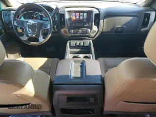 2018 GMC Sierra 1500 Denali z VIN 3GTU2PEJ0JG128872, wystawiony jako Copart lot #42257025 z przebiegiem 110 182 mil mil oraz Szkoda całkowita • Salvage title. Historia ofert i sprzedaży dostępna na DreamBid. Obrazek 8.