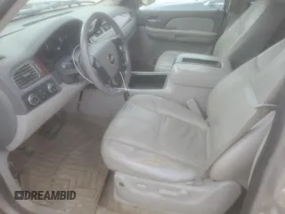2007 Chevrolet Suburban LT with VIN 3GNFK16317G266460, listed as a Copart auction lot 43257695 with 294,952 mi miles and Salvage Title. Bid and sale history available at carsss.com. Image 7.