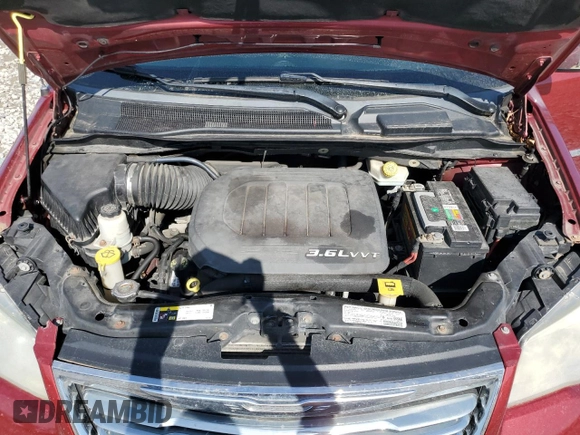 2013 Chrysler Town & Country Touring L with VIN 2C4RC1CG6DR559514, listed as a Copart auction lot 50955445 with 174,611 mi miles and Salvage Title. Bid and sale history available at DreamBid. Image 13.