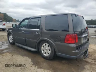 2005 Lincoln Navigator Luxury with VIN 5LMFU27555LJ00668, listed as a Copart auction lot 84251384 with 126,715 mi miles and Salvage Title. Bid and sale history available at carsss.com. Image 2.