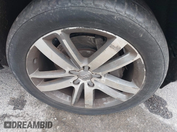 2014 Audi Q7 Premium Plus with VIN WA1LGAFE8ED014210, listed as a IAAI auction lot 42176663 with 101,557 mi miles and . Bid and sale history available at DreamBid. Image 11.
