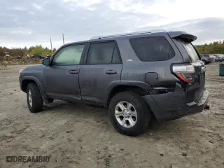 2017 Toyota 4Runner SR5 with VIN JTEBU5JR9H5429607, listed as a Copart auction lot 73697064 with 0 mi miles and Salvage Title. Bid and sale history available at carsss.com. Image 2.