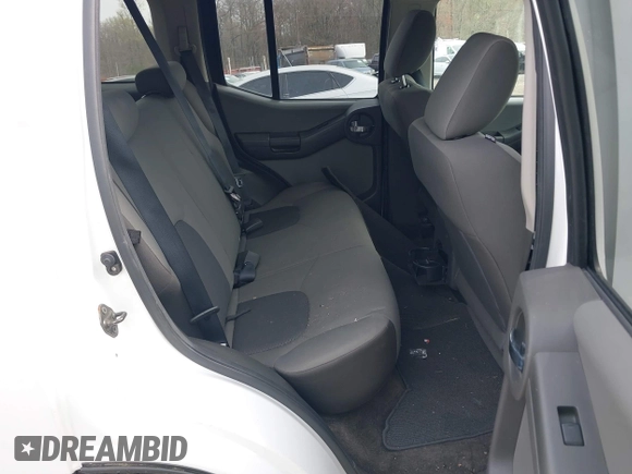 2011 Nissan Xterra S z VIN 5N1AN0NW6BC502933, wystawiony jako IAAI lot #42070018 z przebiegiem 97 988 mil mil oraz . Historia ofert i sprzedaży dostępna na DreamBid. Obrazek 8.