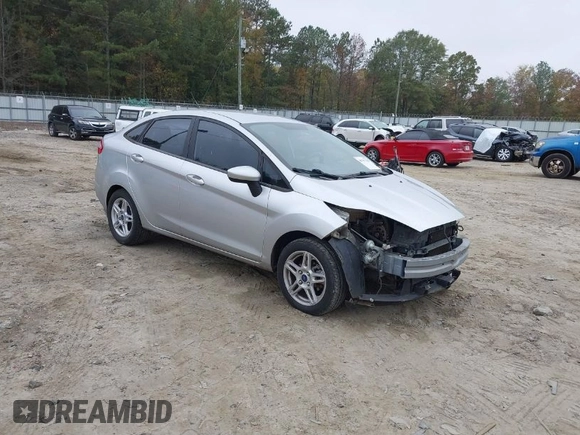 2017 Ford Fiesta SE с VIN 3FADP4BJ3HM170751, выставлен на аукционе IAAI как лот 40757768 с пробегом 127 946 миль миль и . История ставок и продаж доступна на DreamBid. Изображение 1.