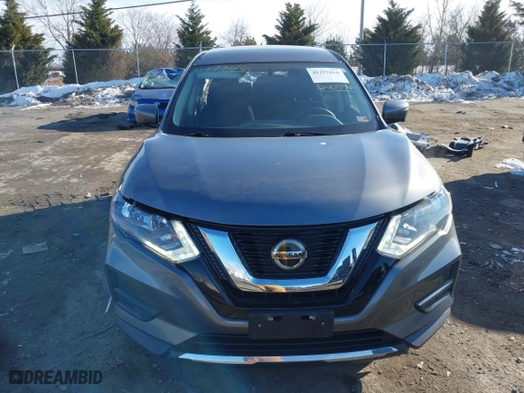 2018 Nissan Rogue S with VIN 5N1AT2MV1JC850356, listed as a IAAI auction lot 41377616 with 555,746 mi miles. Bid and sale history available at carsss.com. Image 13.