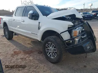 2021 Ford F-250 XL with VIN 1FT7W2BTXMEC20142, listed as a IAAI auction lot 41180912 with 195,560 mi miles and . Bid and sale history available at DreamBid. Image 1.