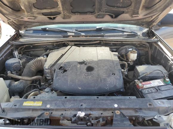 2015 Toyota Tacoma with VIN 5TFLU4EN3FX129797, listed as a Copart auction lot 57226925 with 277,803 mi miles and Clean title. Bid and sale history available at DreamBid. Image 11.