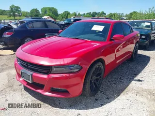2015 Dodge Charger SXT z VIN 2C3CDXHG1FH916674, wystawiony jako IAAI lot #42168210 z przebiegiem 148 984 mil mil oraz . Historia ofert i sprzedaży dostępna na DreamBid. Obrazek 17.