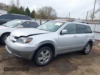 2003 Mitsubishi Outlander XLS with VIN JA4LX41G93U022114, listed as a IAAI auction lot 41776928 with 334,774 mi miles. Bid and sale history available at carsss.com. Image 14.