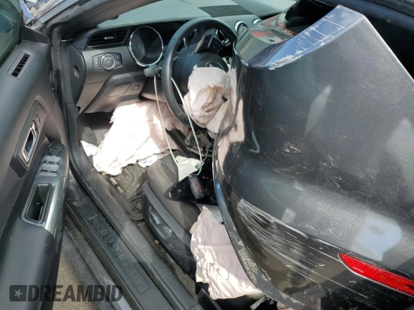2017 Ford Mustang V6 with VIN 1FATP8EM8H5286333, listed as a Copart auction lot 89166155 with 98,391 mi miles and Salvage Title. Bid and sale history available at carsss.com. Image 9.