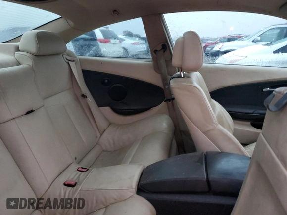 2008 BMW 6 Series 650i z VIN WBAEA53518CV90157, wystawiony jako Copart lot #82015684 z przebiegiem 170 898 mil mil oraz Czysty tytuł • Clean title. Historia ofert i sprzedaży dostępna na DreamBid. Obrazek 10.