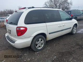 2005 Dodge Caravan SXT with VIN 1D8GP45R25B419604, listed as a IAAI auction lot 41788006 with 137,065 mi miles and . Bid and sale history available at DreamBid. Image 4.
