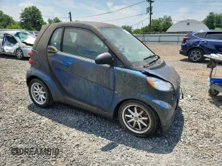 2008 Smart fortwo Pure with VIN WMEEJ31X78K132545, listed as a Copart auction lot 62884165 with Not provided miles and Clean title. Bid and sale history available at DreamBid. Image 4.